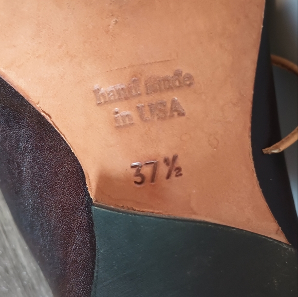 Shoes - Picture 5 of 5